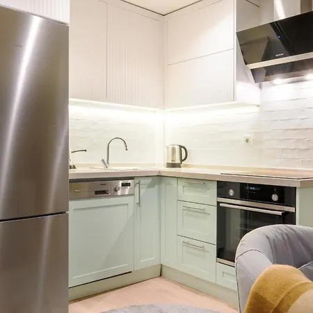 Comfy Flat With Balcony 5 Min To Marina Appartement *